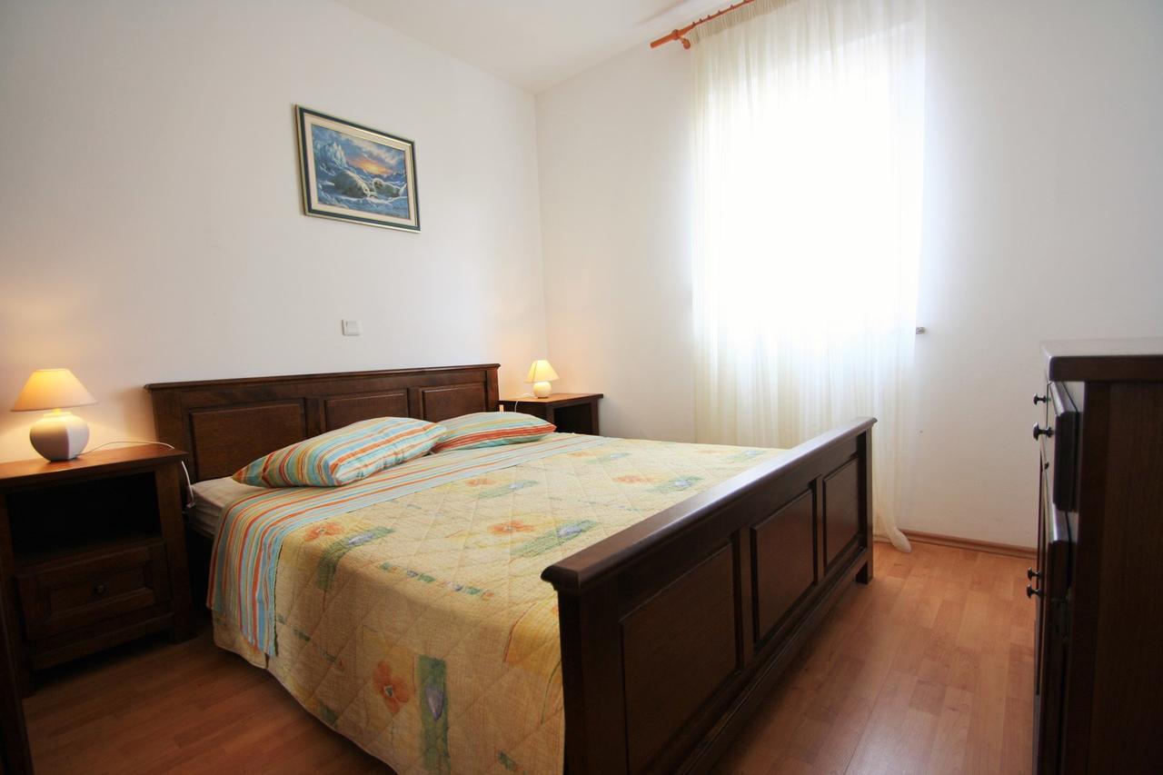 Apartment Bilic With Balcony Porec Exterior photo